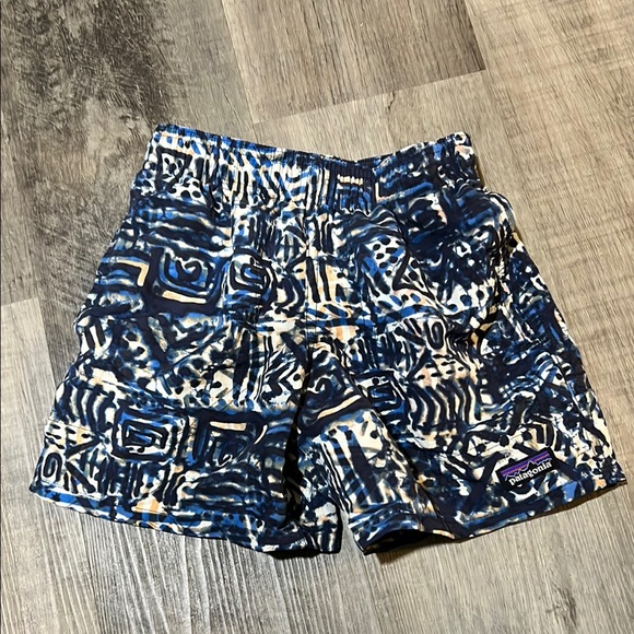 Patagonia Other - Patagonia kids Baggies shorts size XS 5-6